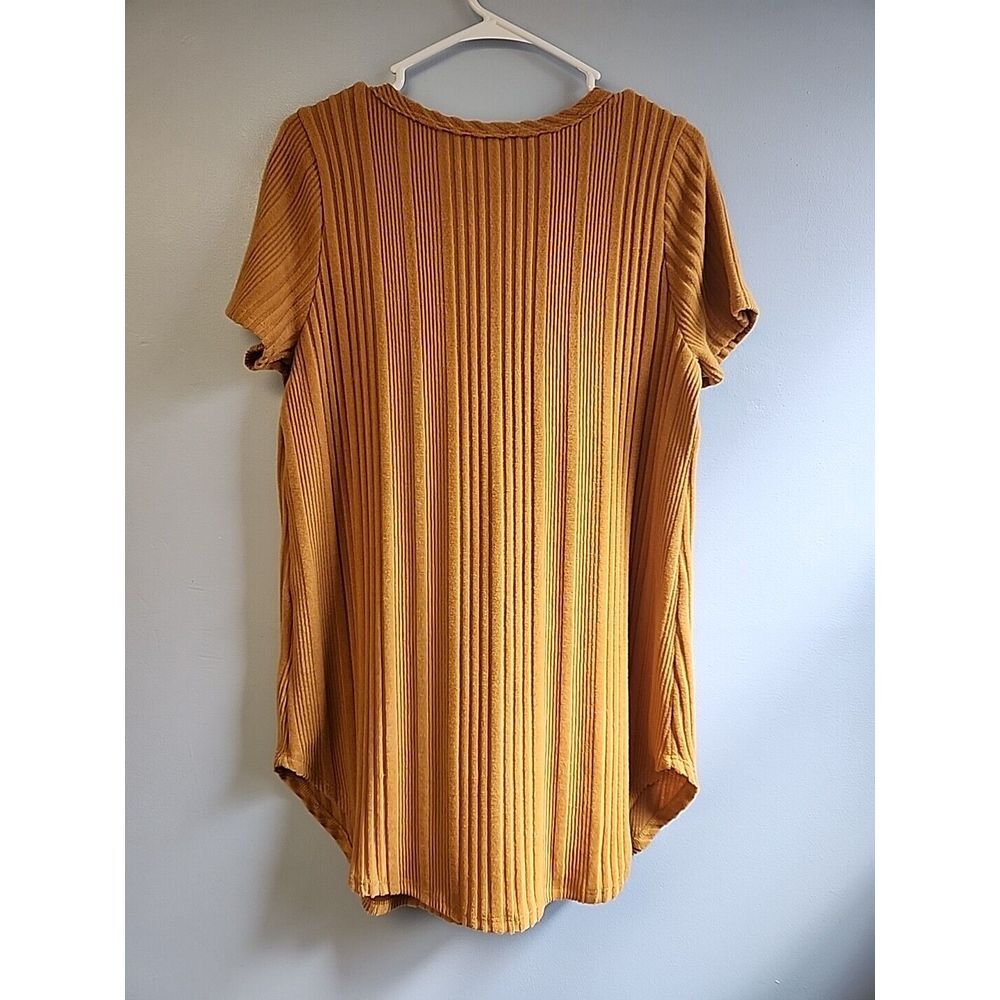 Paisley Grace Womens M Yellow Ribbed Boutique Tunic Top - Picture 3 of 6